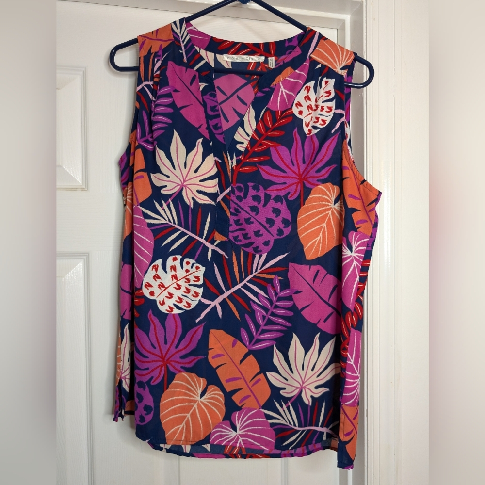 Violet + Claire Tropical Print Sleeveless Blouse